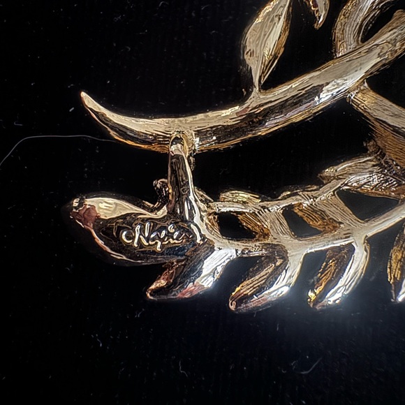 Vintage Napier, gold tone and rhinestone brooch - Picture 3 of 3